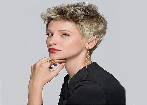 假发所属行业及其多种分类